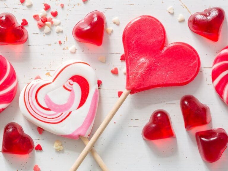 Is it Necessary to Celebrate Valentine’s Day: heart suckers