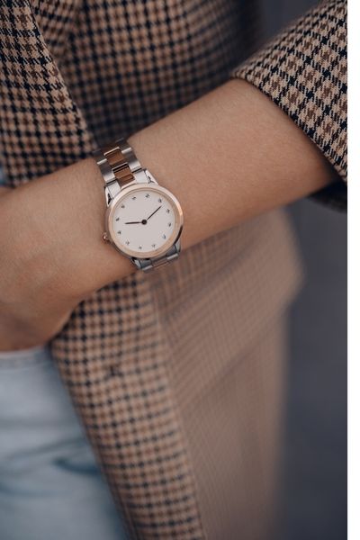 Old Money Summer Outfits - with a beautiful watch