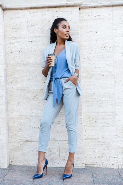 Old Money Summer Outfit Inspiration - a perfect baby blue outfit